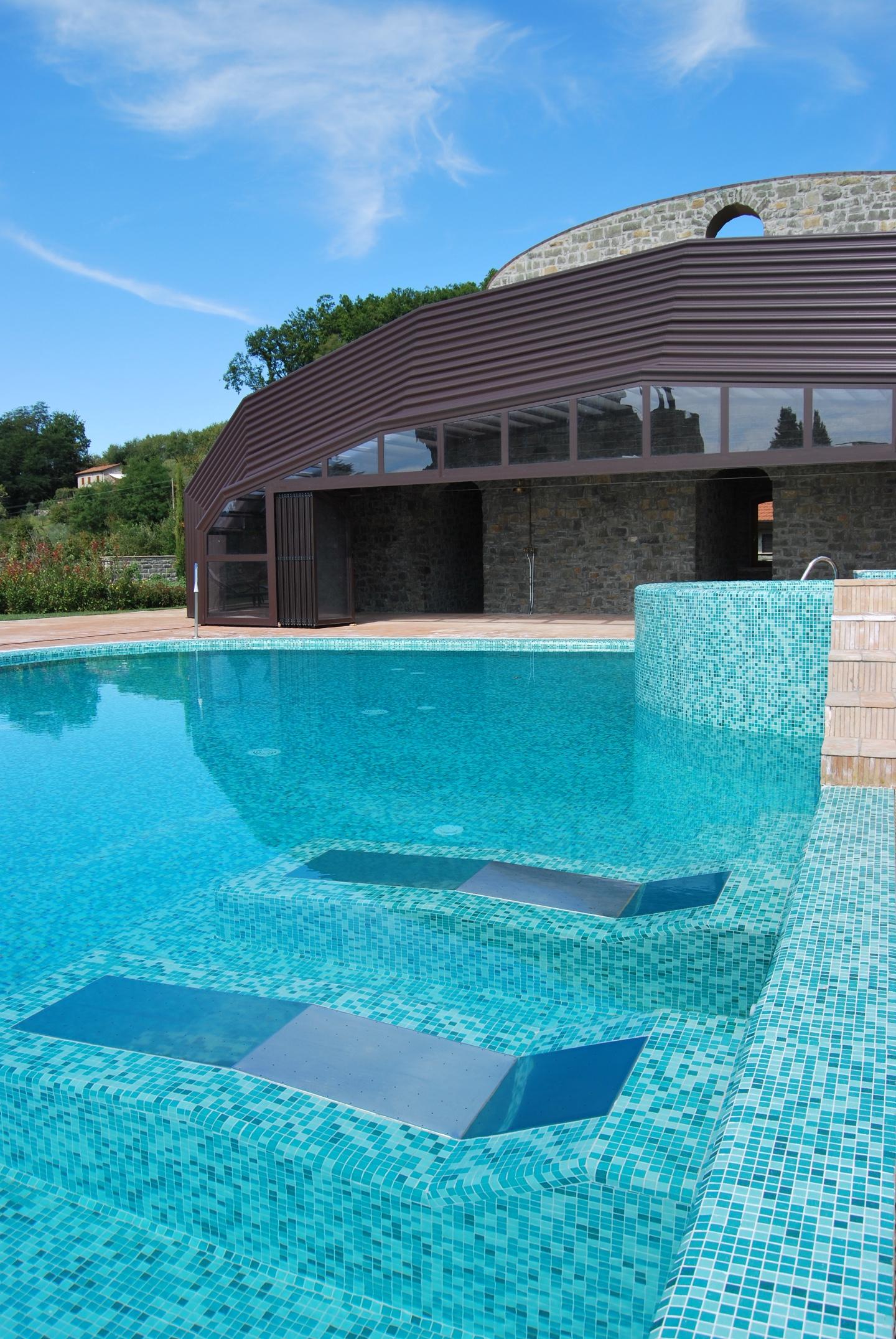 Immagine 9 di Albergo/B&B/Residence in vendita  a Villafranca In Lunigiana