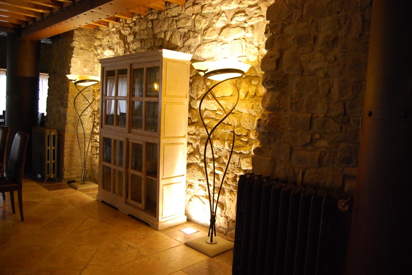 Immagine 33 di Albergo/B&B/Residence in vendita  a Villafranca In Lunigiana