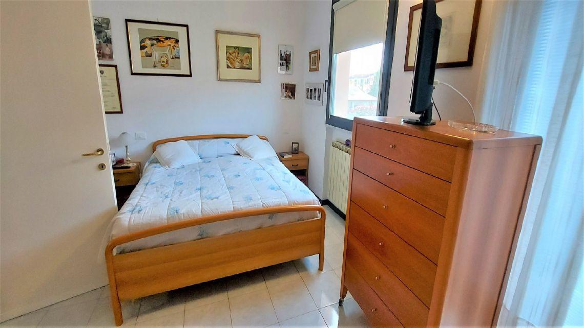 Immagine 19 di Appartamento in vendita  a Ameglia