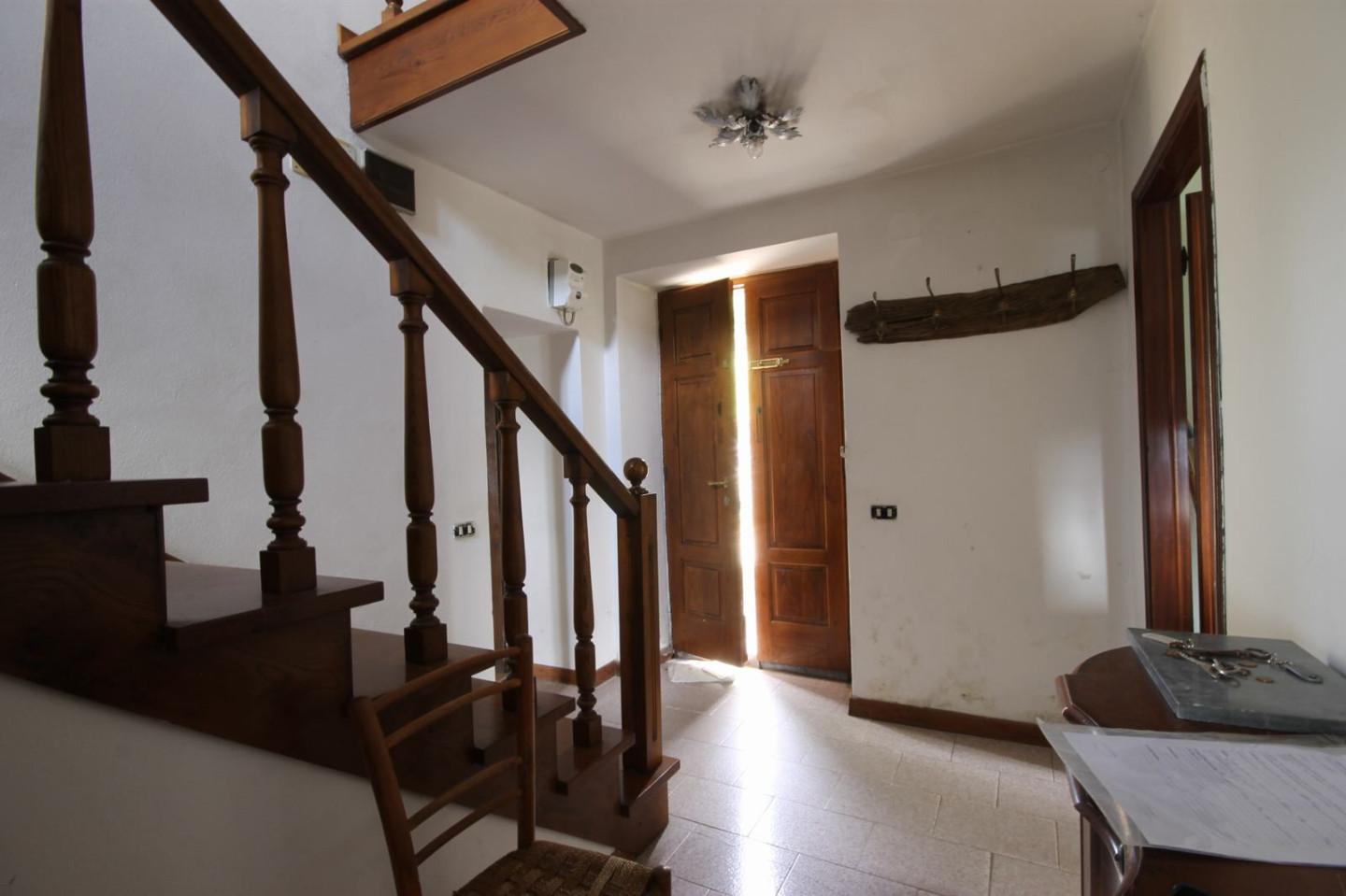 Immagine 11 di Casa indipendente in vendita  a Fosciandora