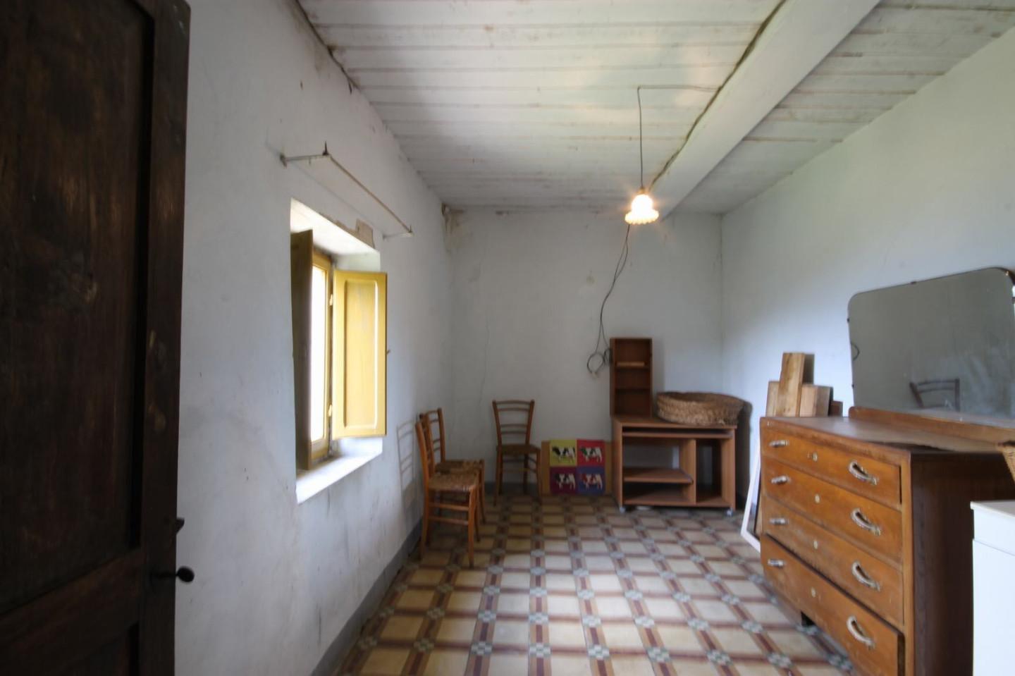 Immagine 22 di Casa indipendente in vendita  a Fosciandora