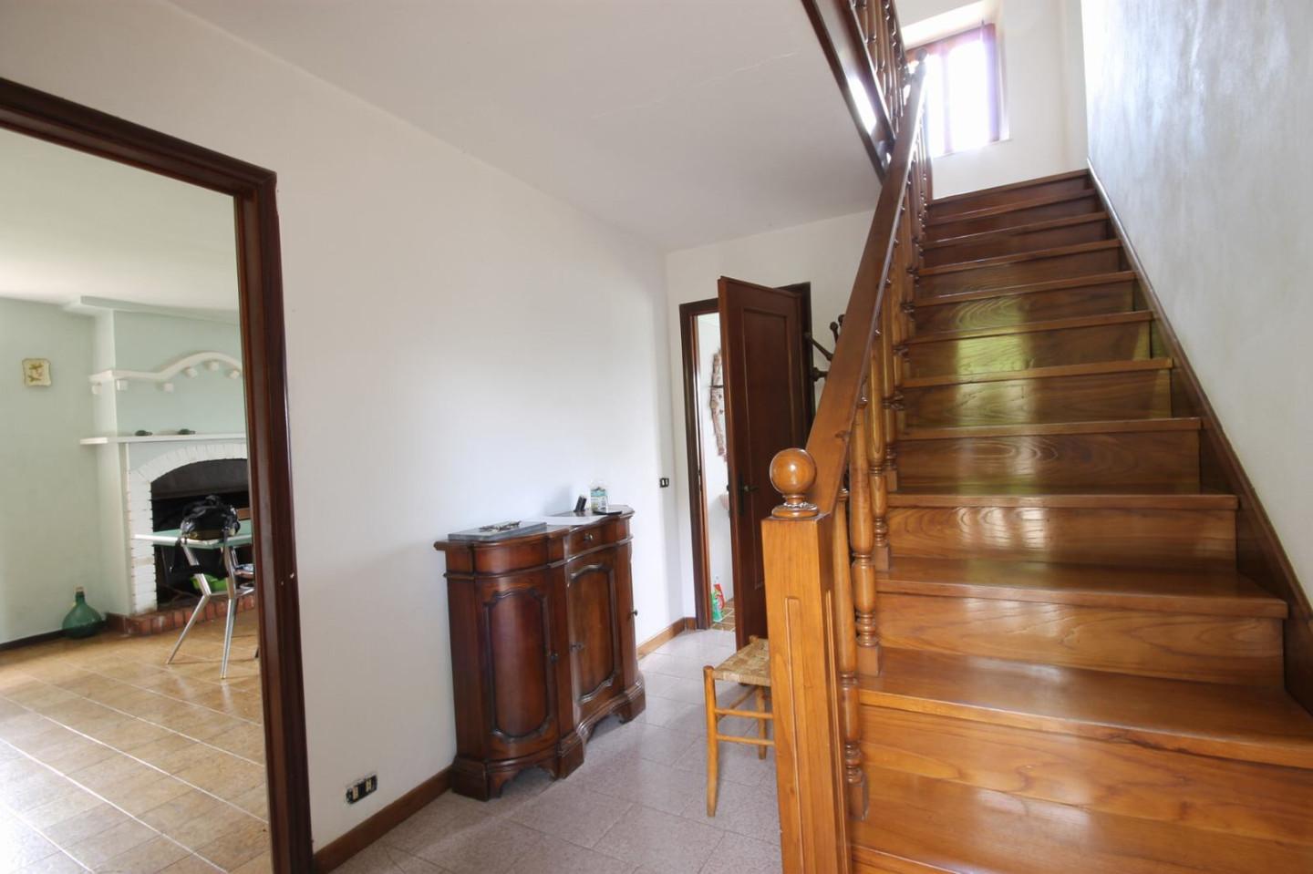 Immagine 10 di Casa indipendente in vendita  a Fosciandora