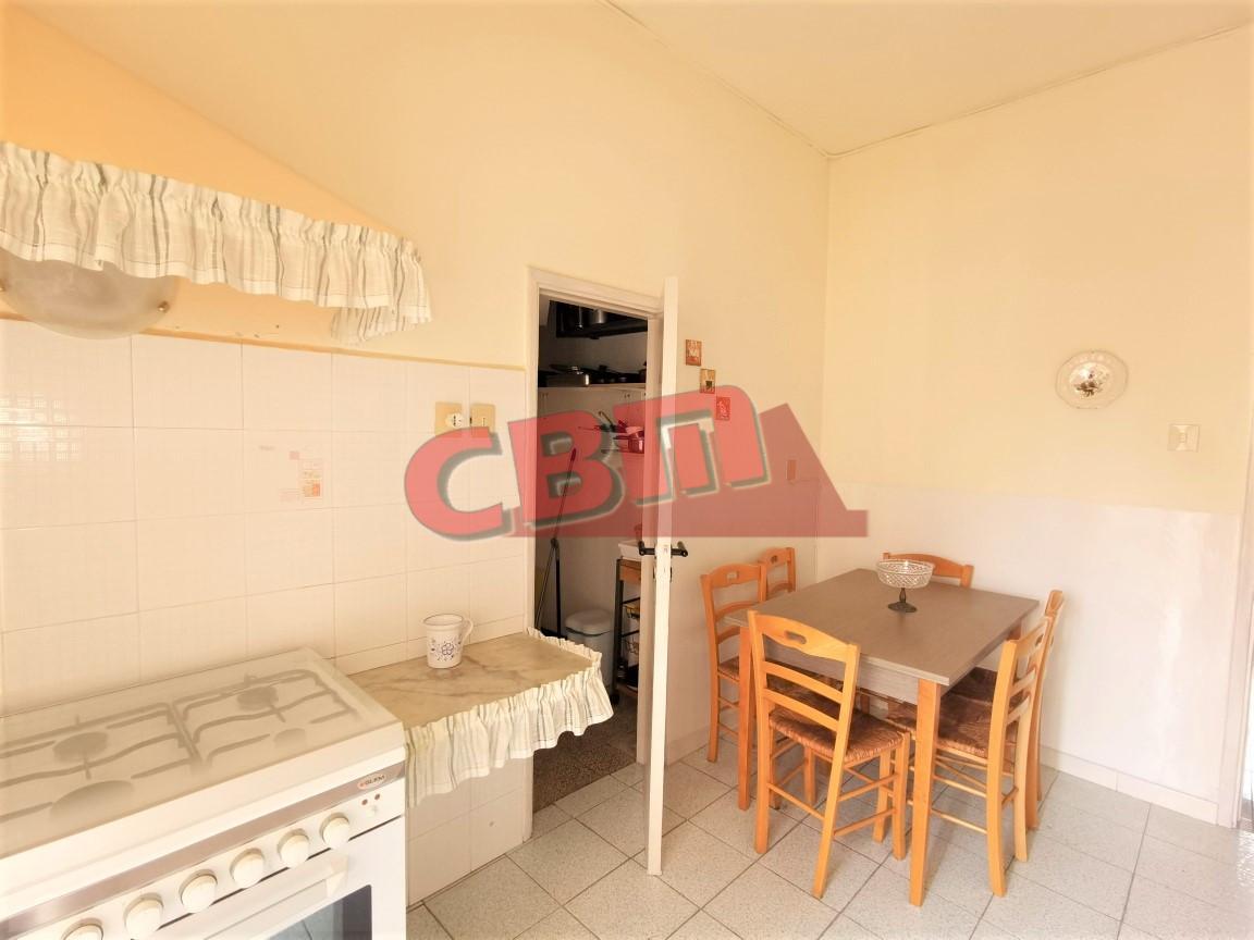 Immagine 9 di Appartamento in vendita  a Livorno