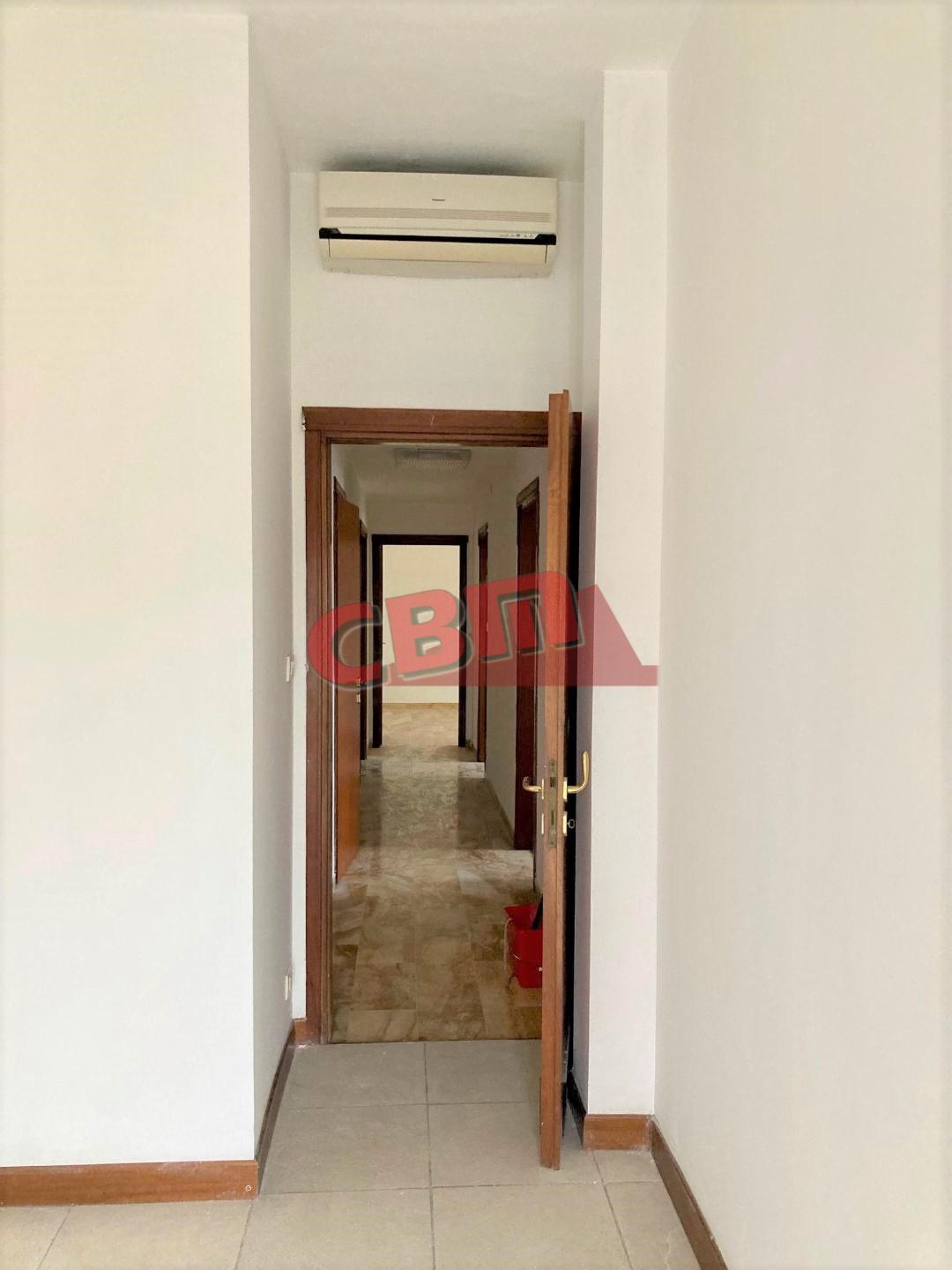 Immagine 9 di Appartamento in vendita  a Livorno