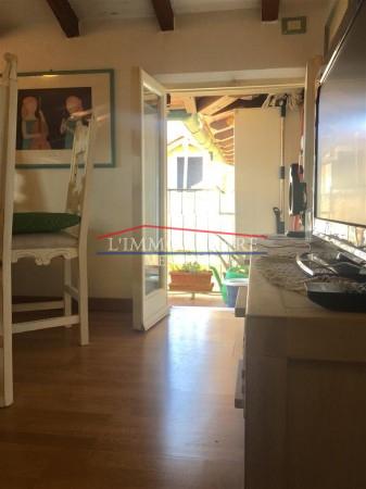 Immagine 33 di Appartamento in vendita  a Forte Dei Marmi