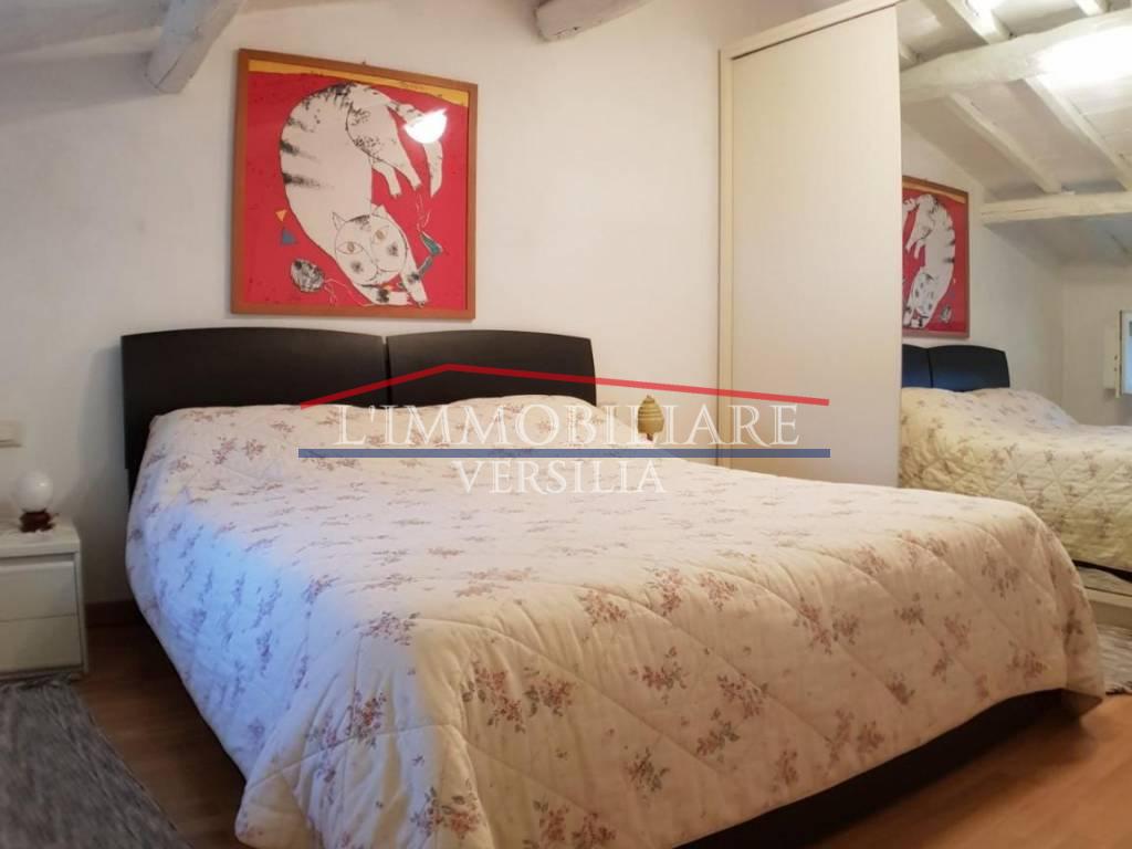 Immagine 48 di Appartamento in vendita  a Forte Dei Marmi