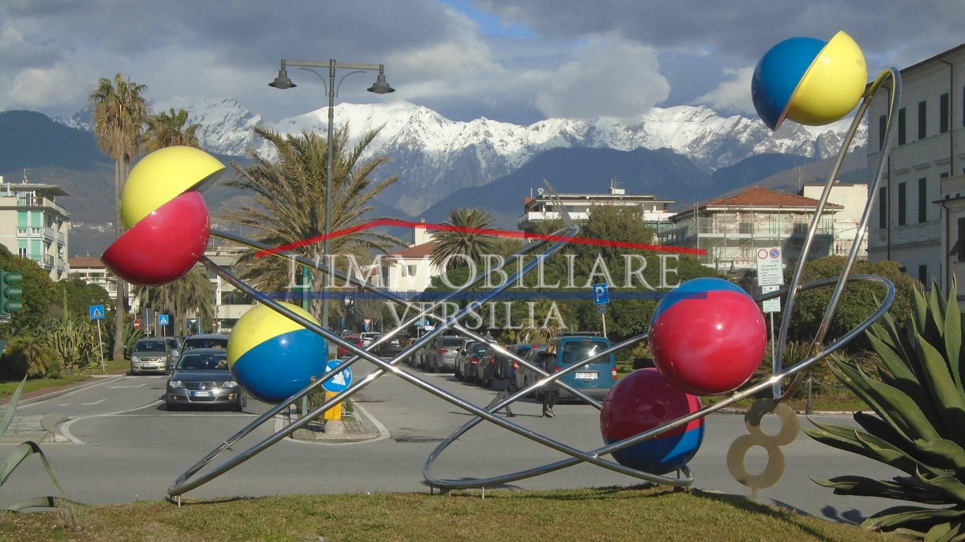 Immagine 26 di Appartamento in vendita  a Massa