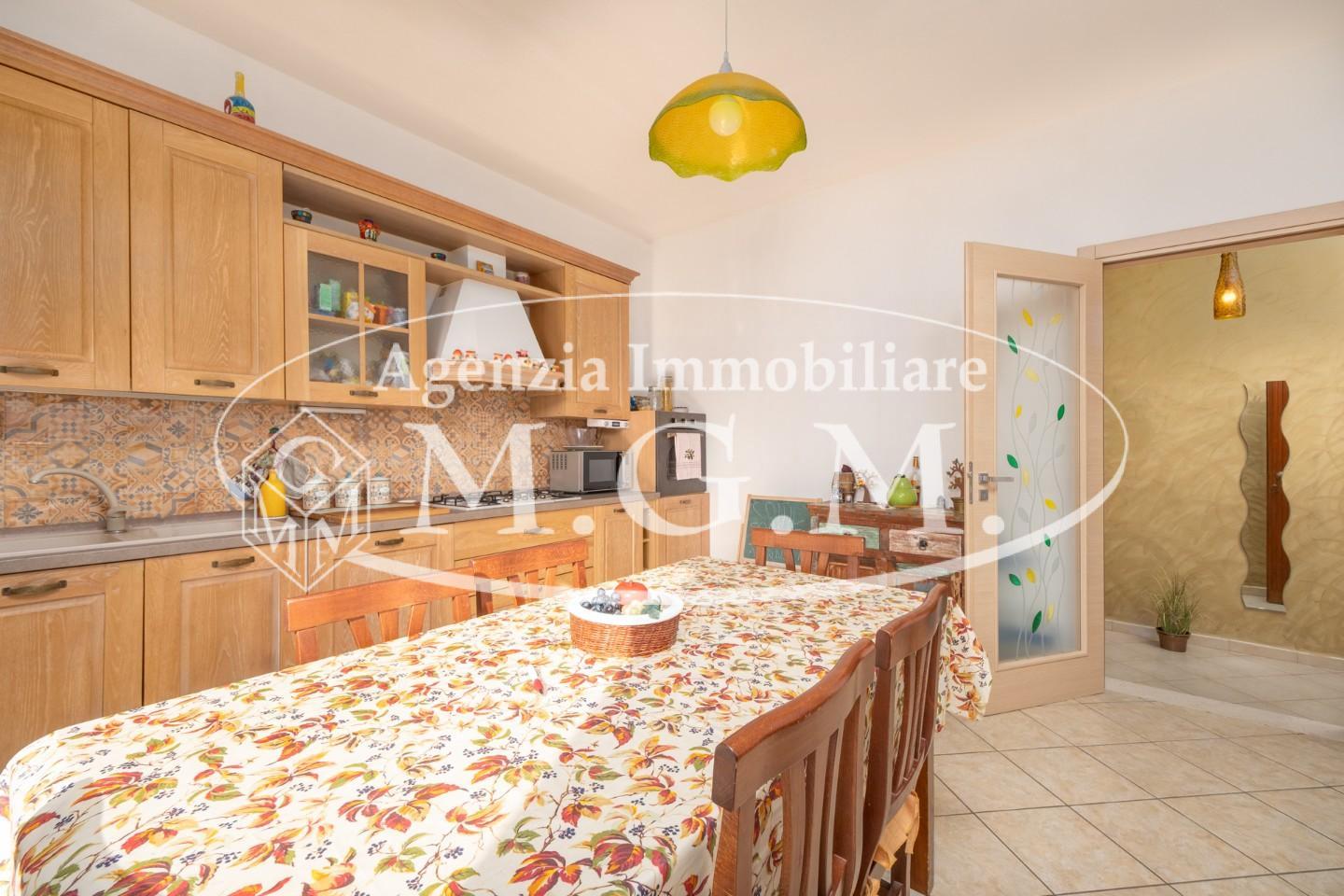 Immagine 21 di Porzione di casa in vendita  a Bientina