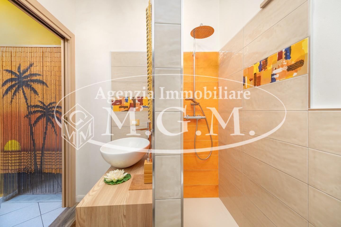 Immagine 26 di Porzione di casa in vendita  a Bientina