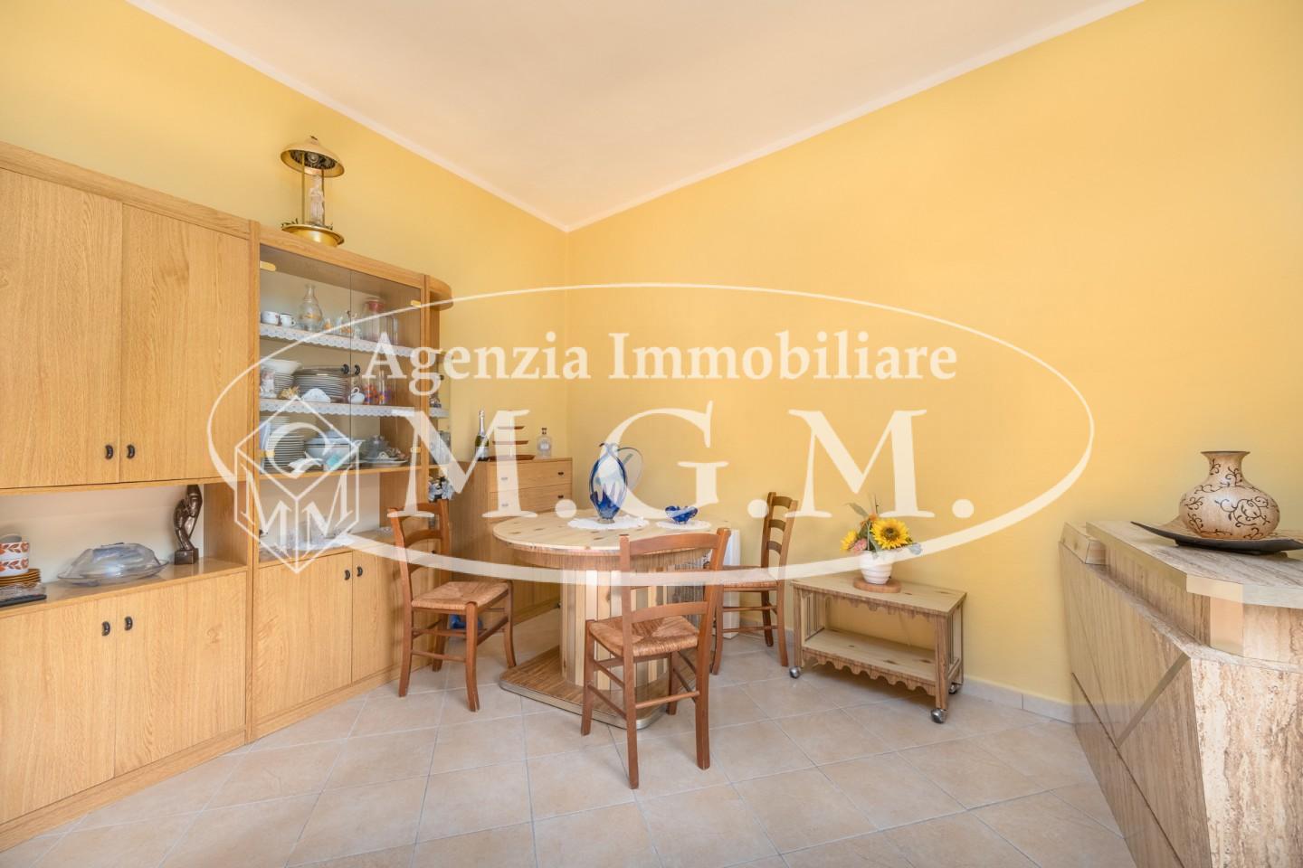 Immagine 9 di Porzione di casa in vendita  a Bientina