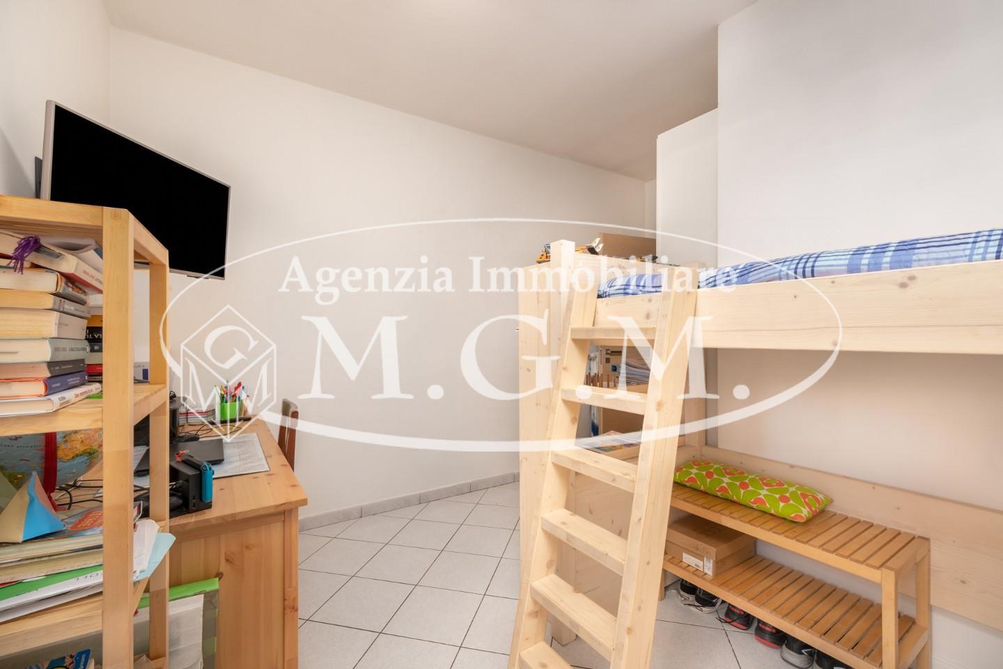 Immagine 30 di Porzione di casa in vendita  a Bientina