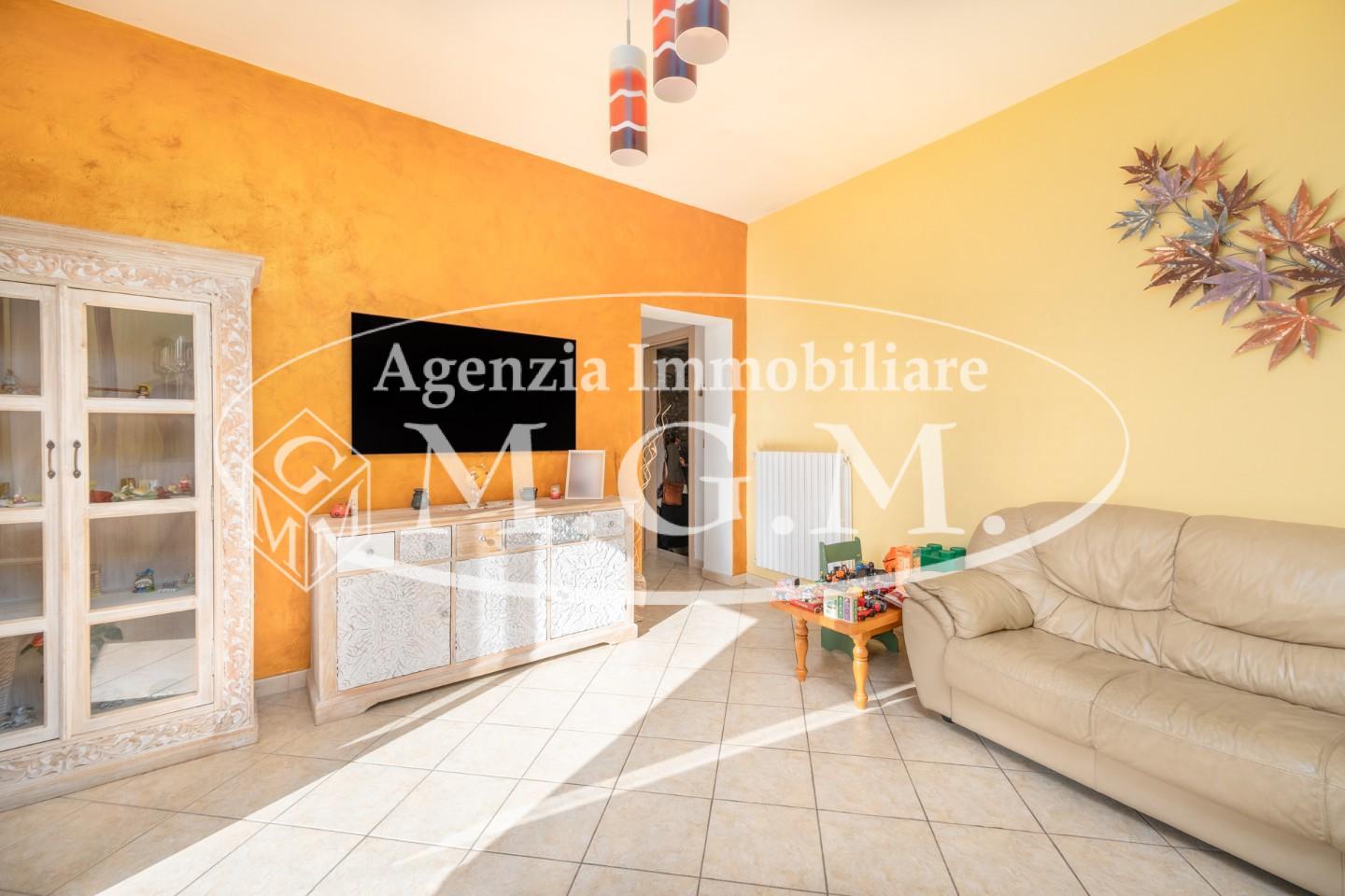 Immagine 23 di Porzione di casa in vendita  a Bientina