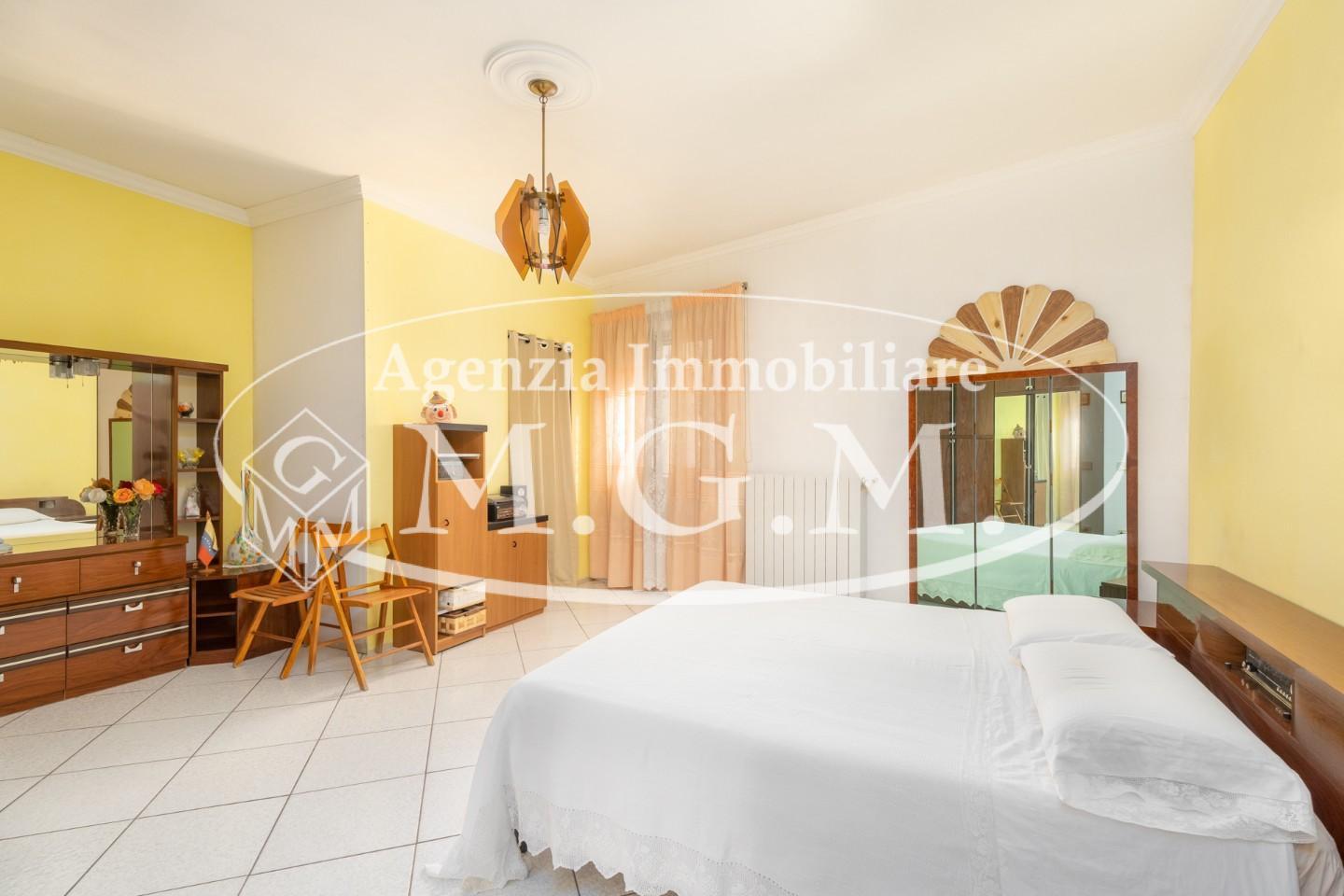 Immagine 13 di Porzione di casa in vendita  a Bientina