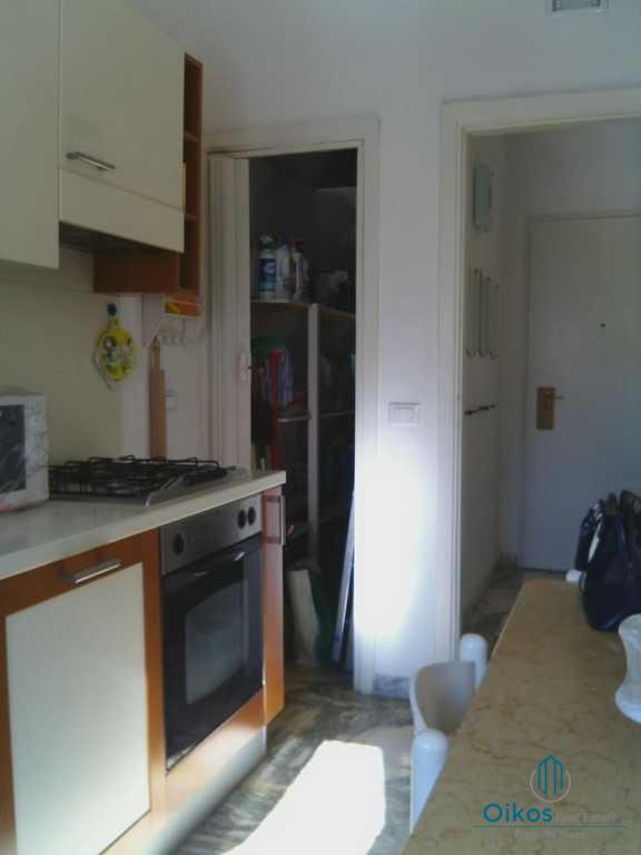 Immagine 7 di Appartamento in vendita  a Forte Dei Marmi