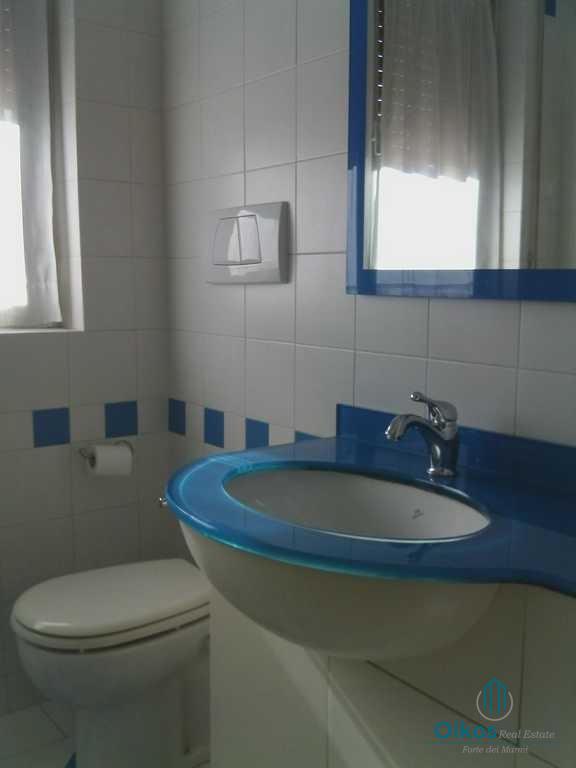 Immagine 14 di Appartamento in vendita  a Forte Dei Marmi