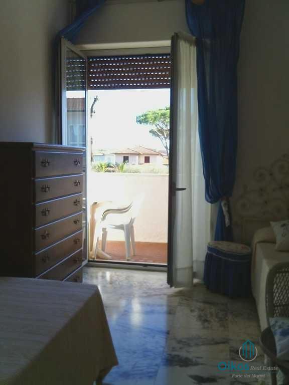 Immagine 10 di Appartamento in vendita  a Forte Dei Marmi