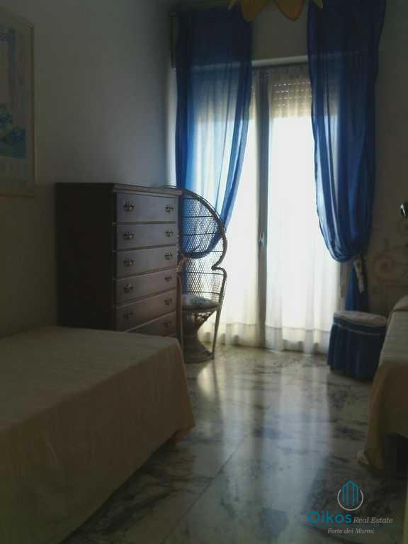 Immagine 11 di Appartamento in vendita  a Forte Dei Marmi