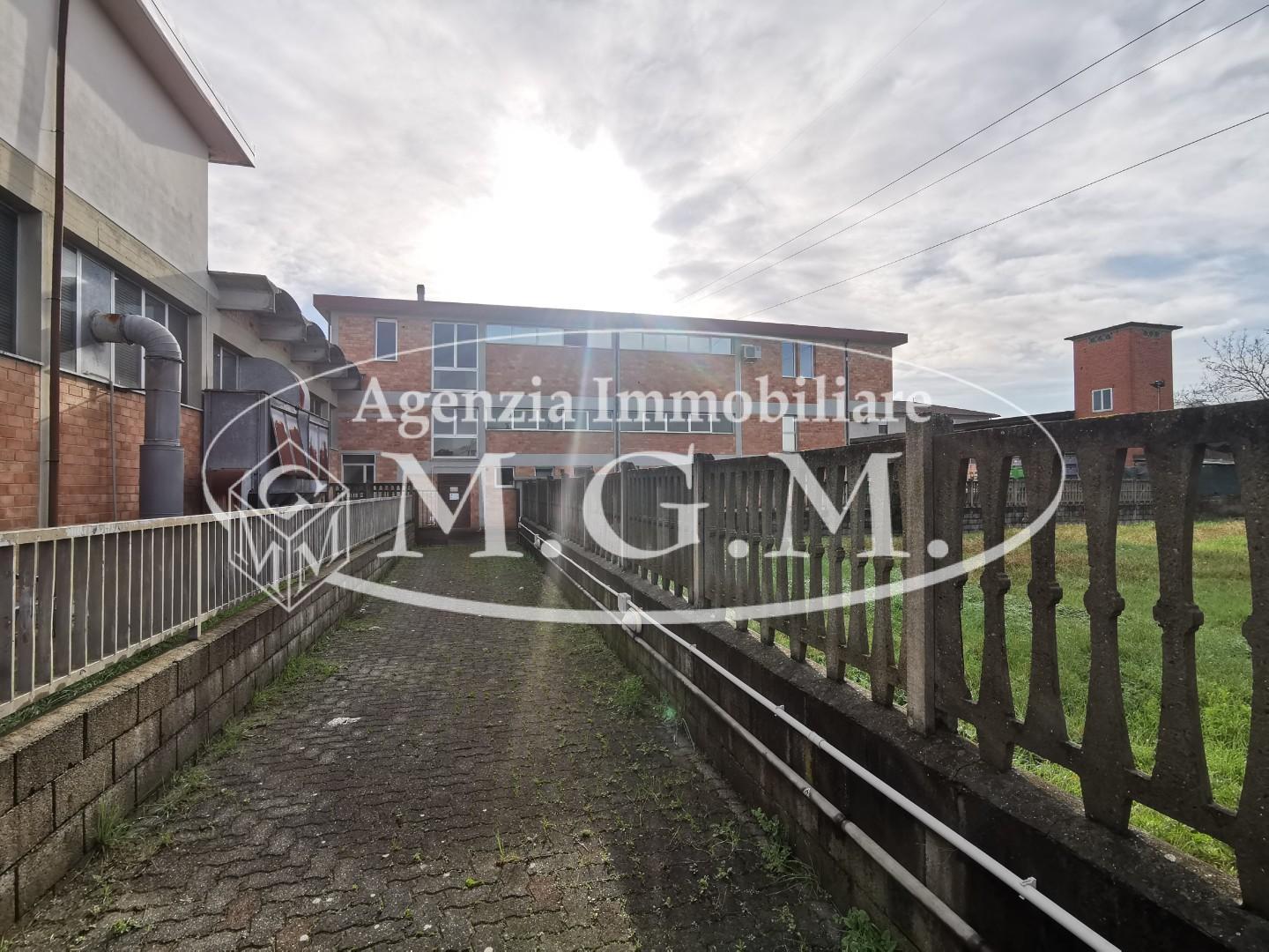 Immagine 5 di Capannone industriale in vendita  a Castelfranco Di Sotto