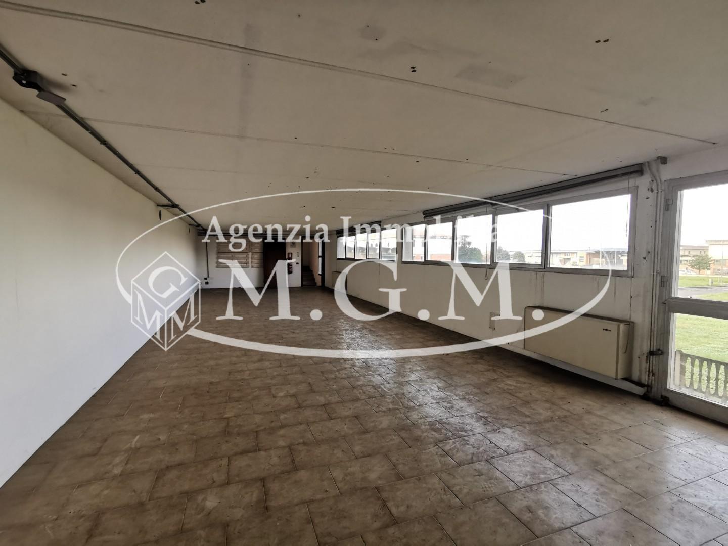 Immagine 20 di Capannone industriale in vendita  a Castelfranco Di Sotto