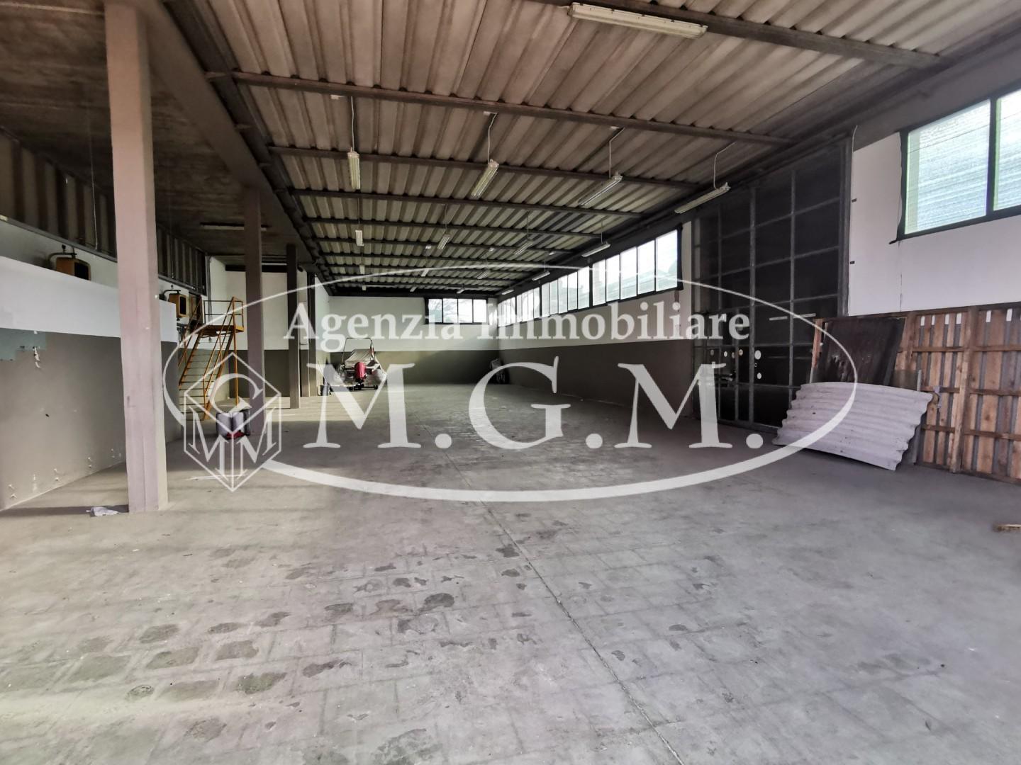 Immagine 6 di Capannone industriale in vendita  a Castelfranco Di Sotto