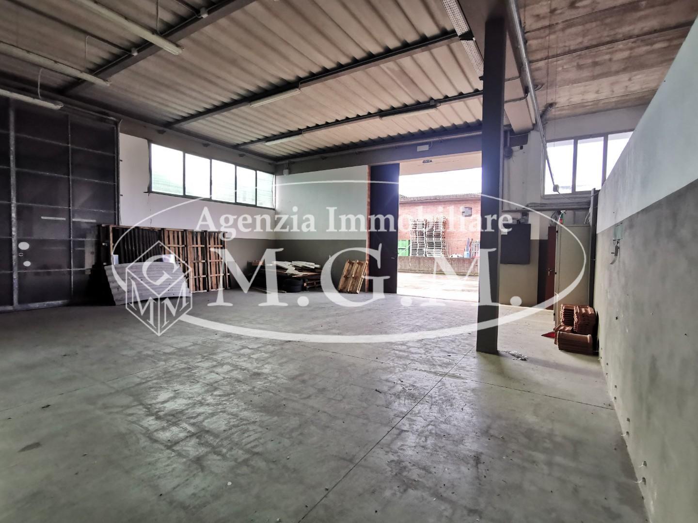 Immagine 11 di Capannone industriale in vendita  a Castelfranco Di Sotto