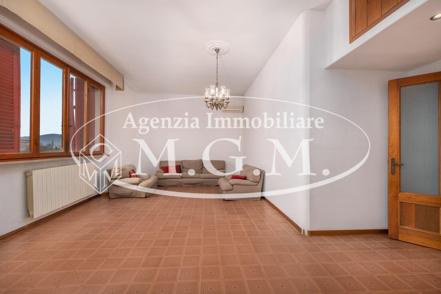 Immagine 23 di Casa bifamiliare in vendita  a Bientina