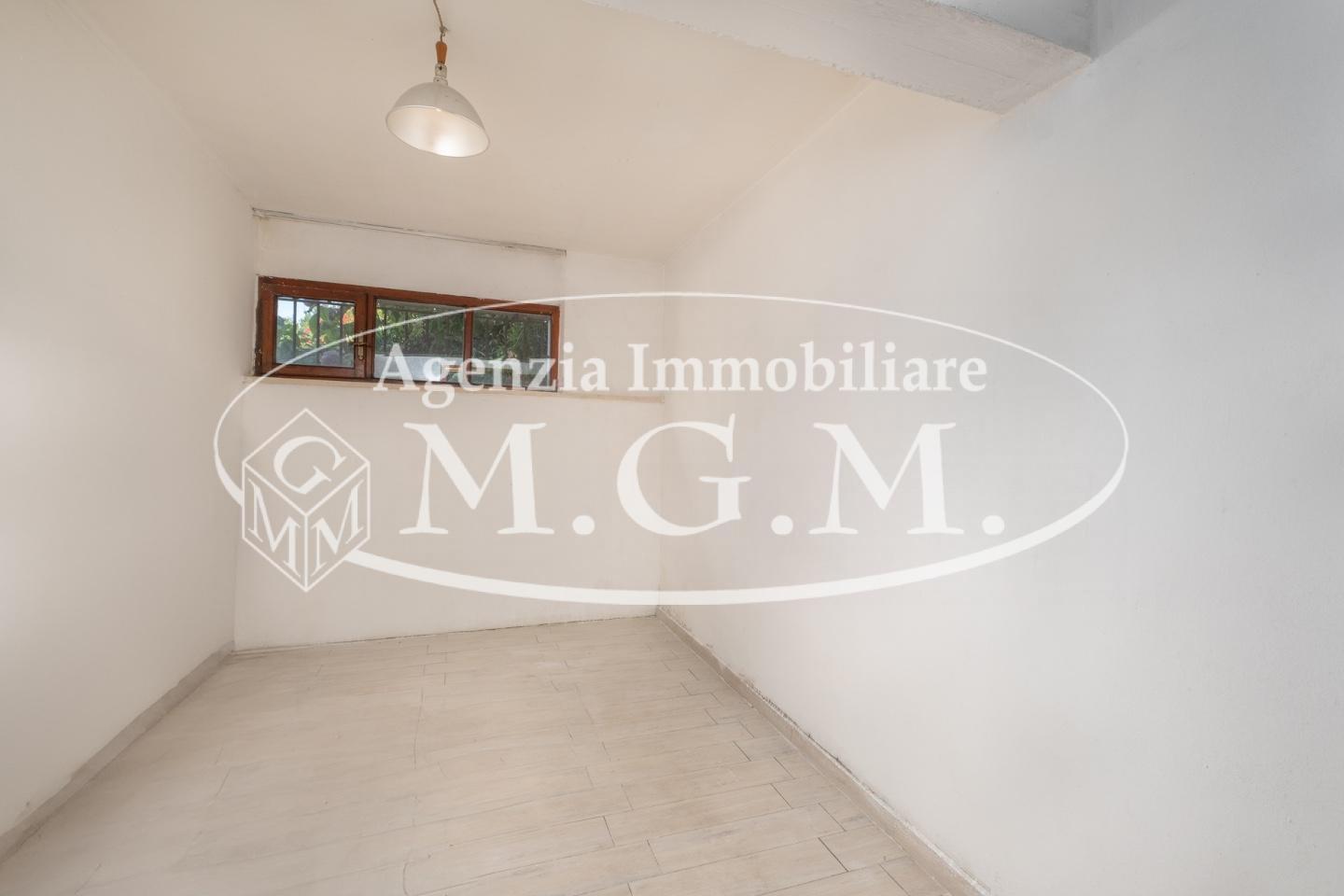 Immagine 44 di Casa bifamiliare in vendita  a Bientina