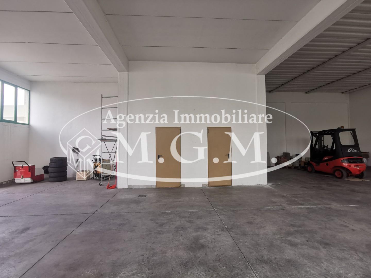 Immagine 4 di Capannone industriale in vendita  a Castelfranco Di Sotto