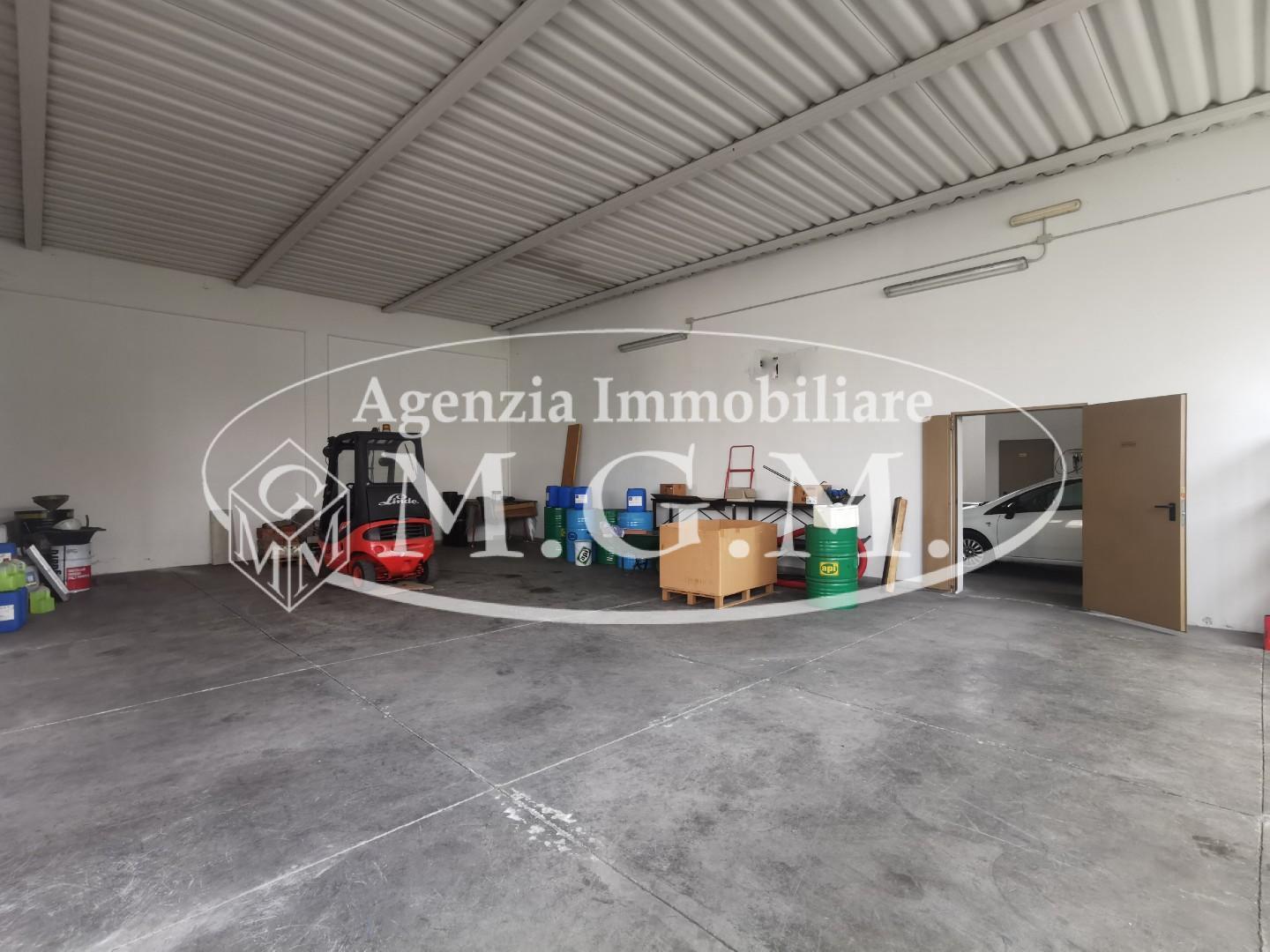 Immagine 5 di Capannone industriale in vendita  a Castelfranco Di Sotto