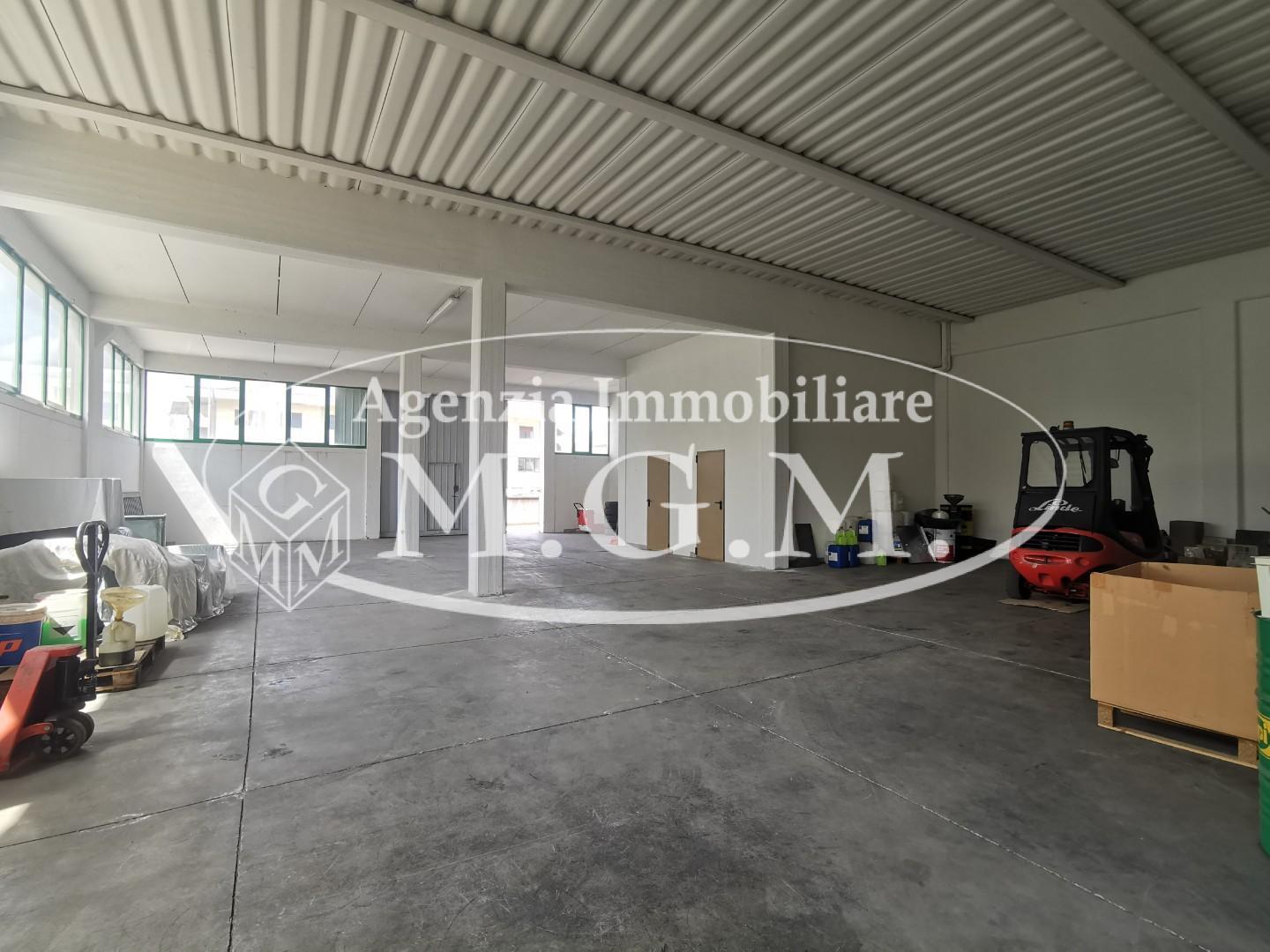 Immagine 6 di Capannone industriale in vendita  a Castelfranco Di Sotto