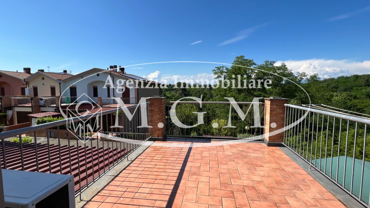 Immagine 30 di Villetta a schiera in vendita  a Santa Maria A Monte