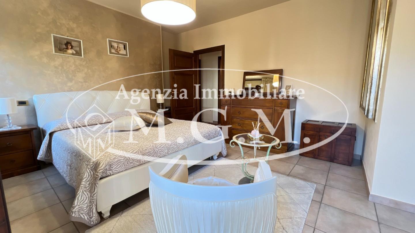 Immagine 24 di Villetta a schiera in vendita  a Santa Maria A Monte