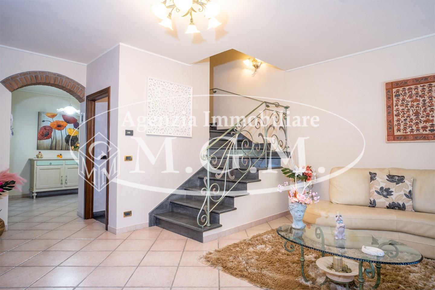 Immagine 14 di Villetta a schiera in vendita  a Santa Maria A Monte