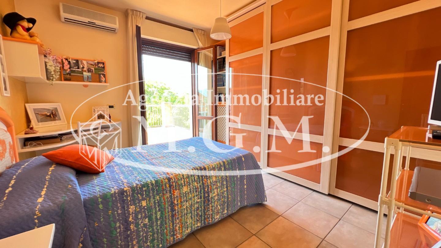 Immagine 27 di Villetta a schiera in vendita  a Santa Maria A Monte