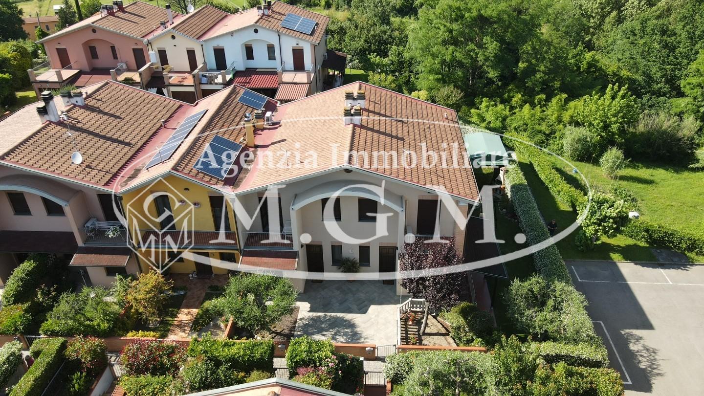 Immagine 5 di Villetta a schiera in vendita  a Santa Maria A Monte