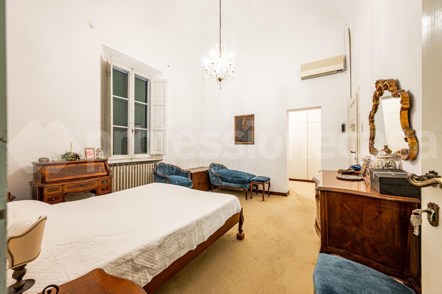 Immagine 29 di Villa in vendita  a Pisa