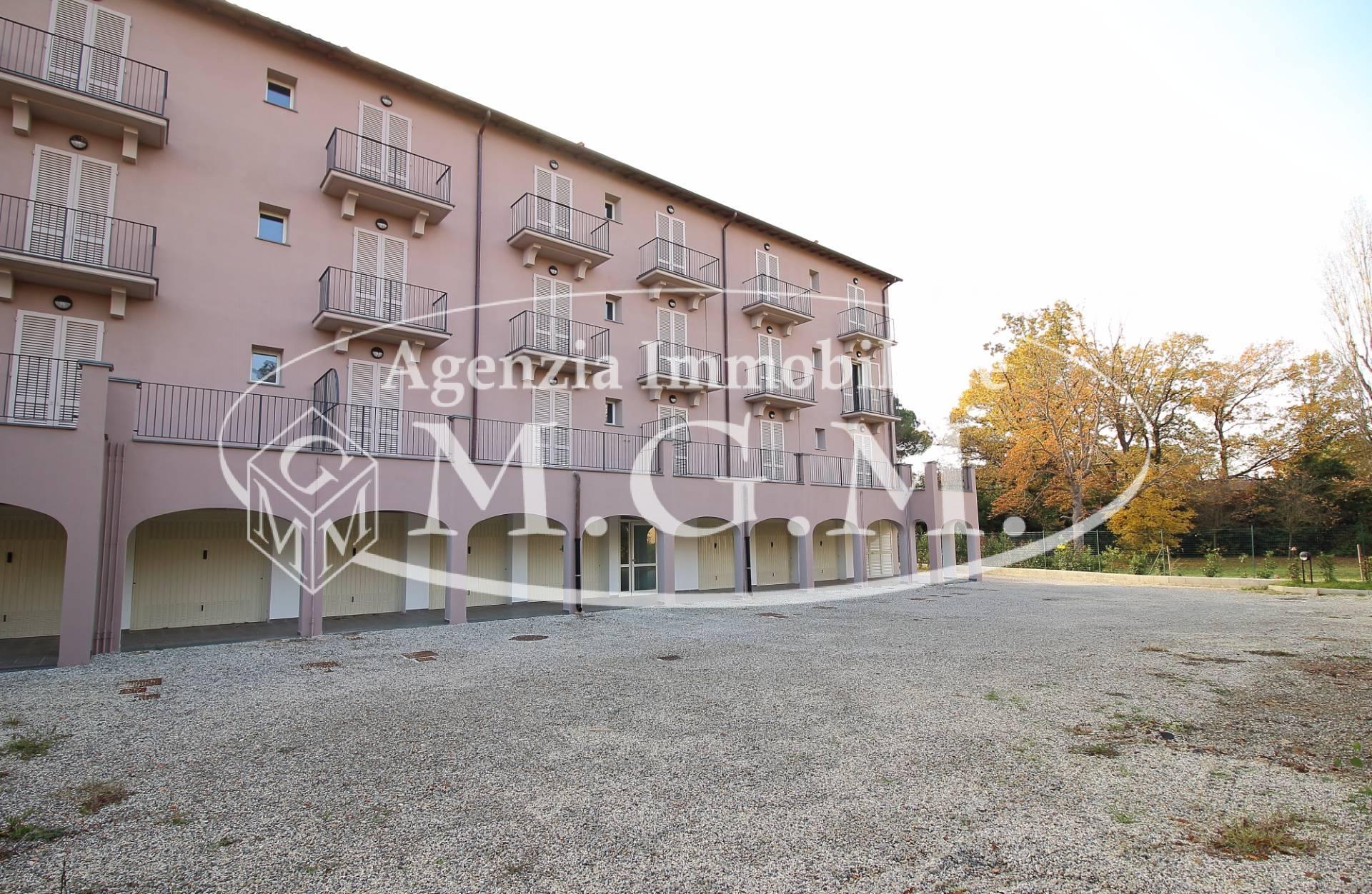 Immagine 8 di Ufficio in vendita  a Bientina