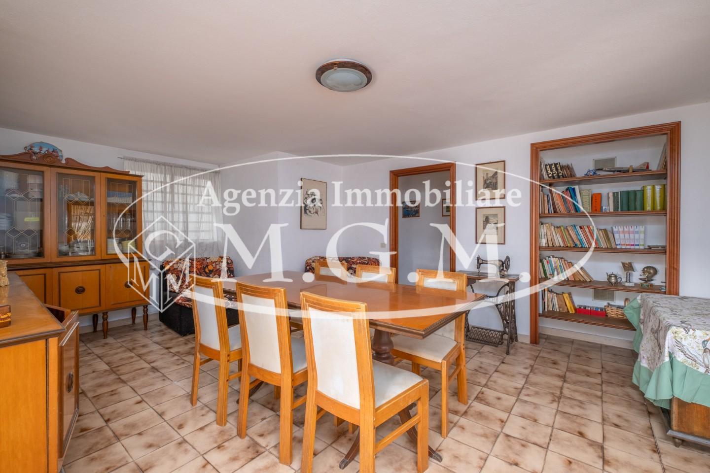 Immagine 39 di Casa indipendente in vendita  a Calcinaia