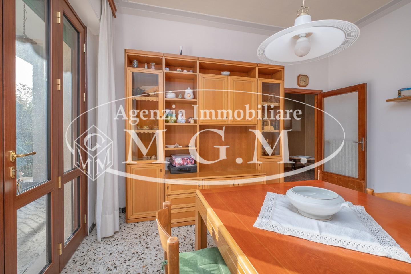 Immagine 19 di Casa indipendente in vendita  a Calcinaia