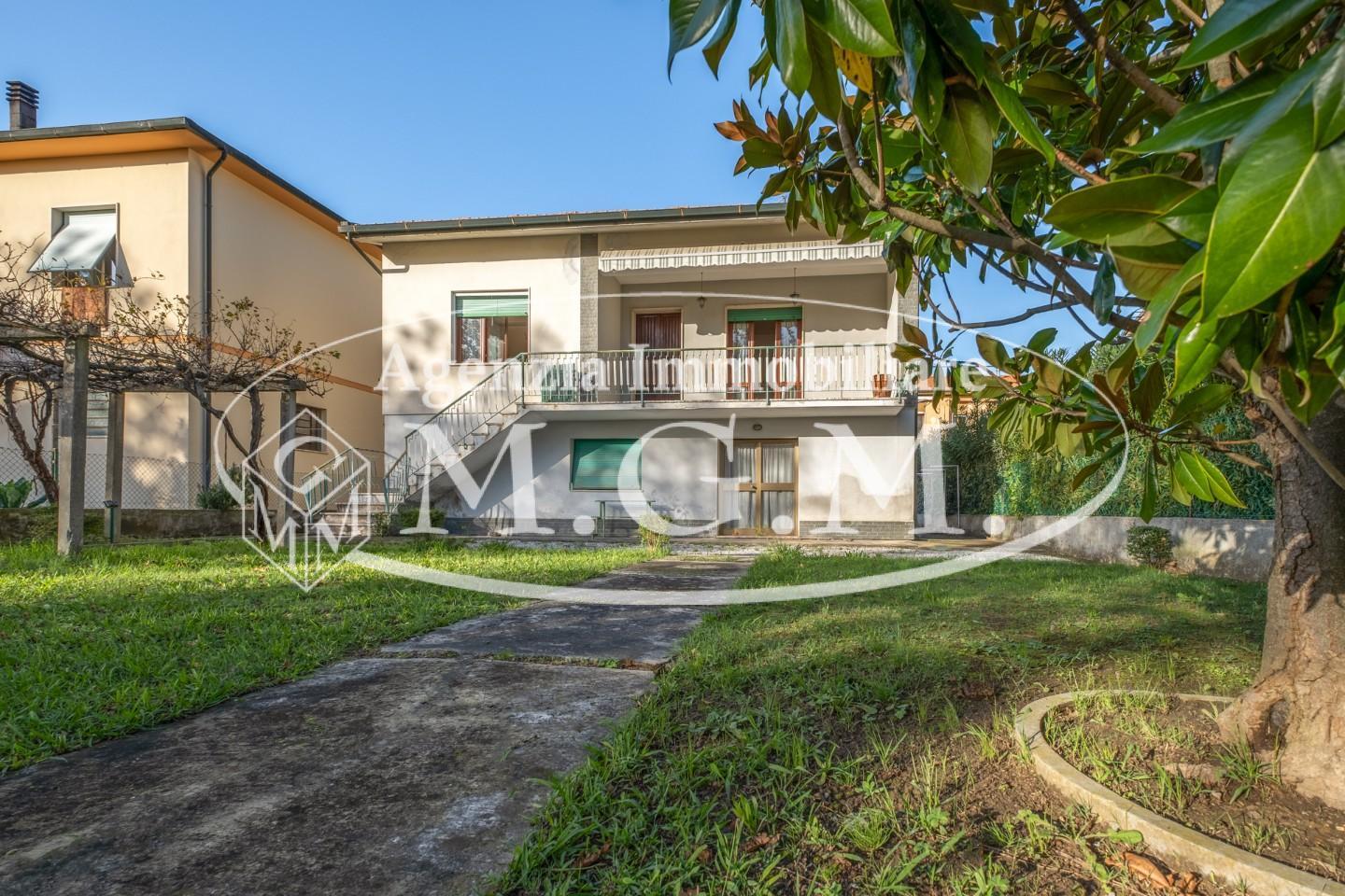 Immagine 44 di Casa indipendente in vendita  a Calcinaia