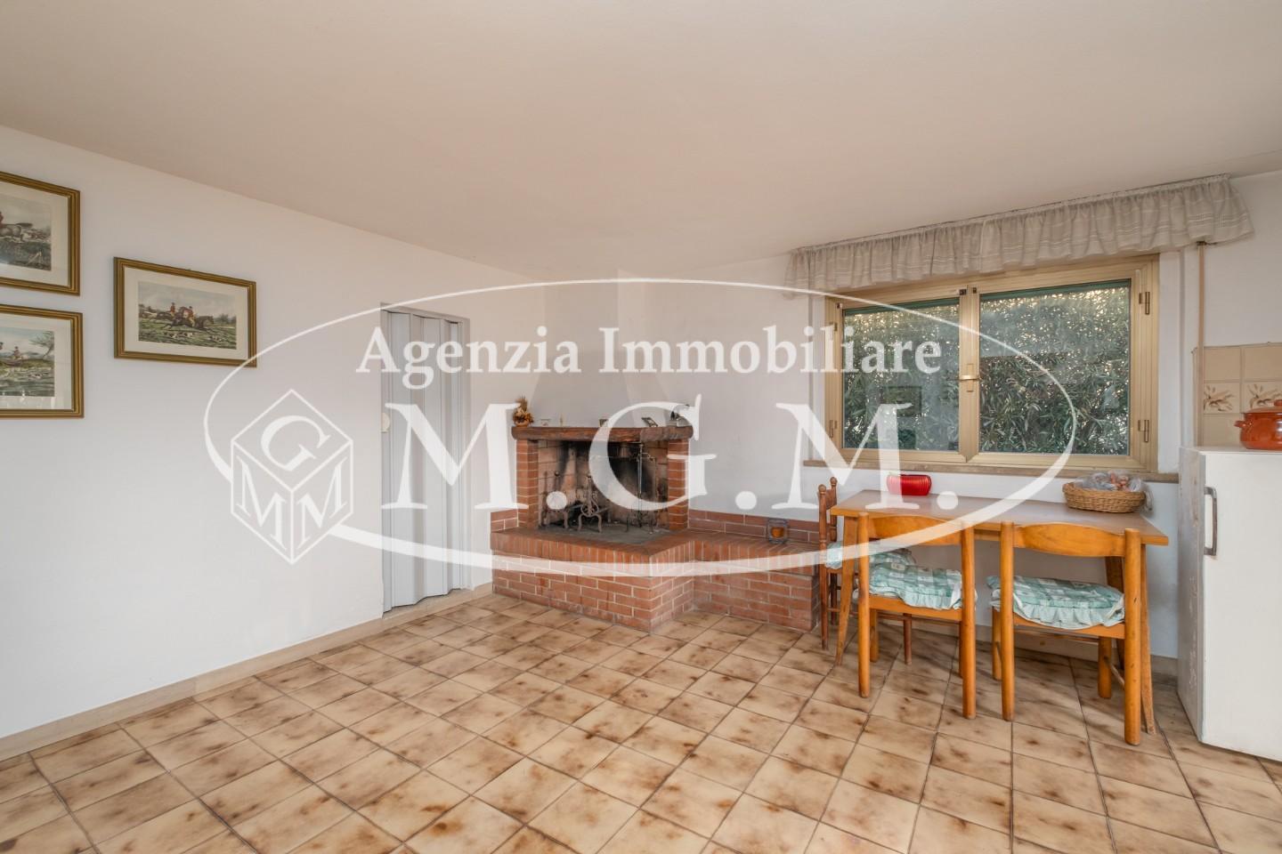 Immagine 37 di Casa indipendente in vendita  a Calcinaia