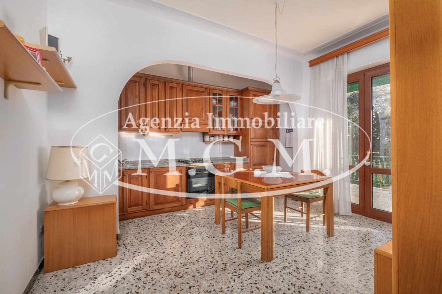 Immagine 16 di Casa indipendente in vendita  a Calcinaia