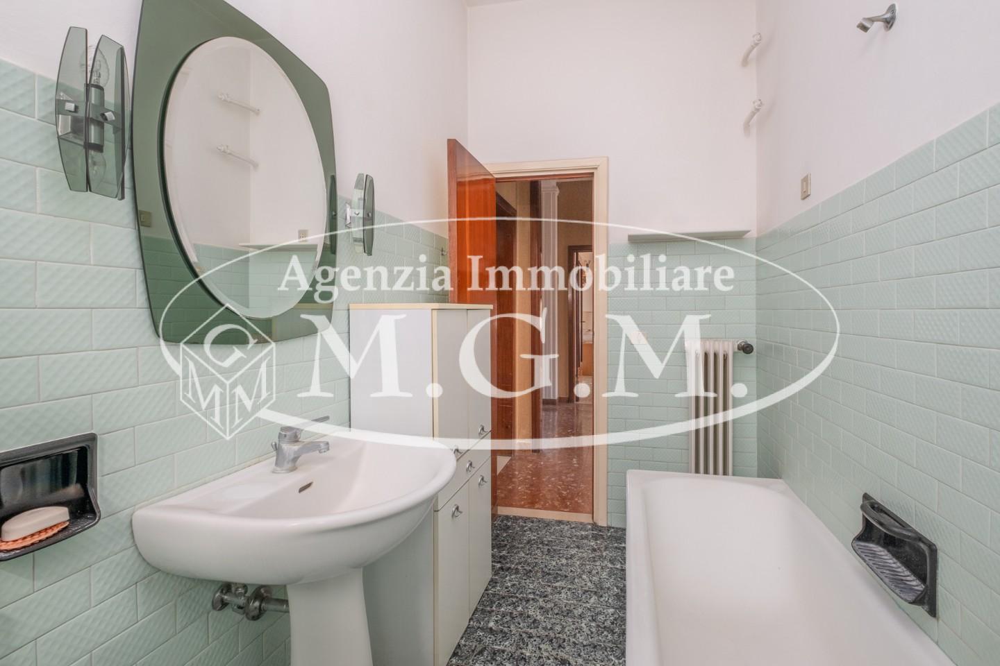 Immagine 32 di Casa indipendente in vendita  a Calcinaia