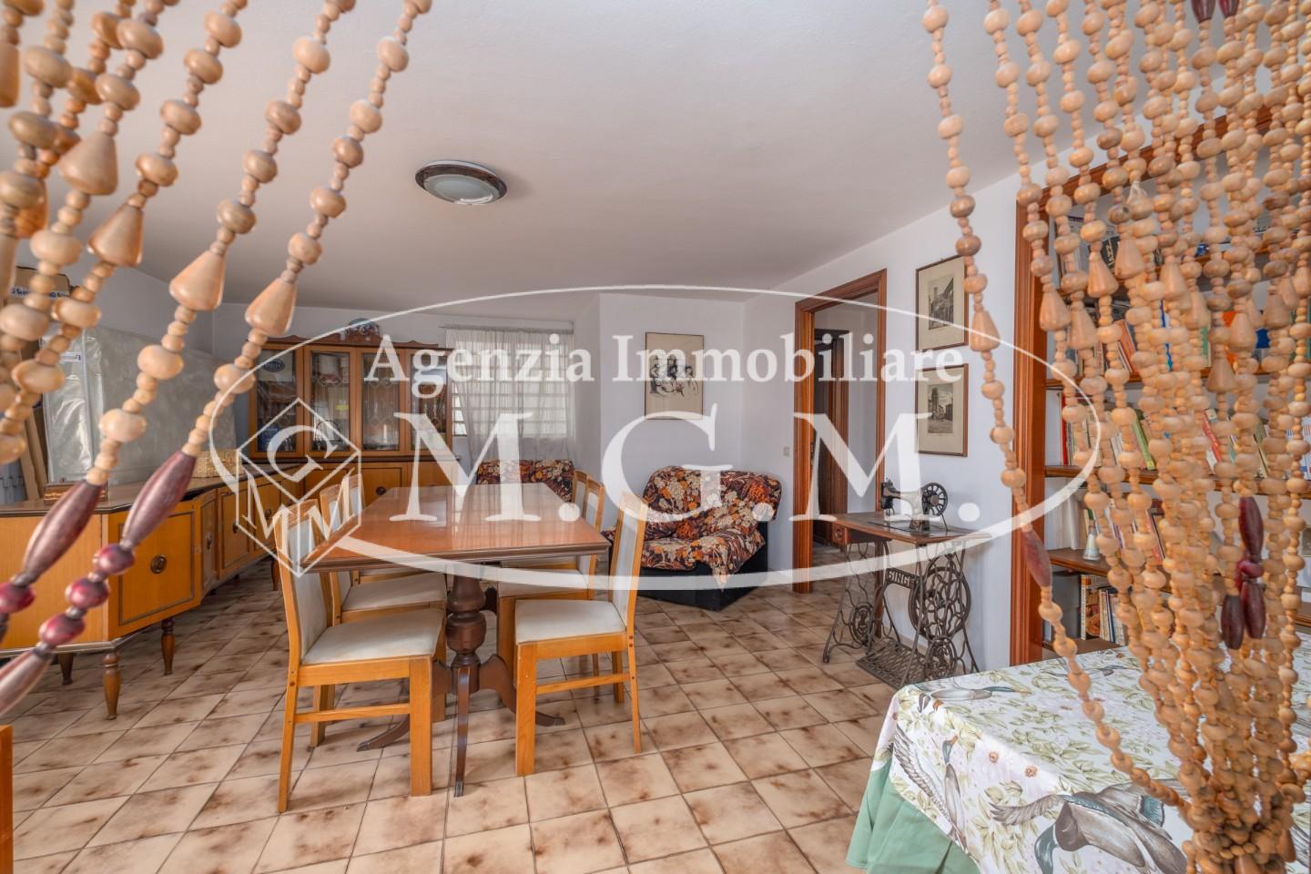 Immagine 38 di Casa indipendente in vendita  a Calcinaia