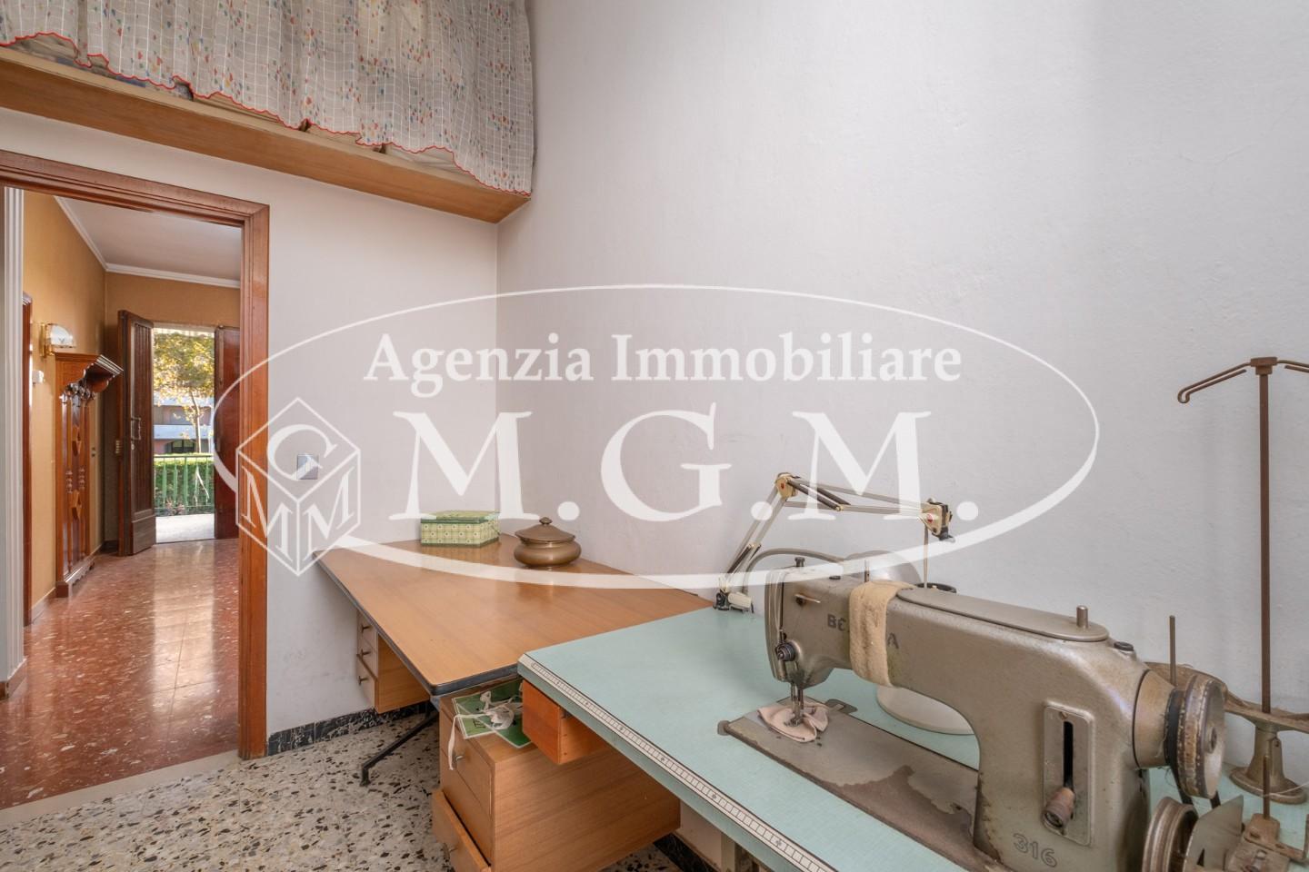 Immagine 25 di Casa indipendente in vendita  a Calcinaia