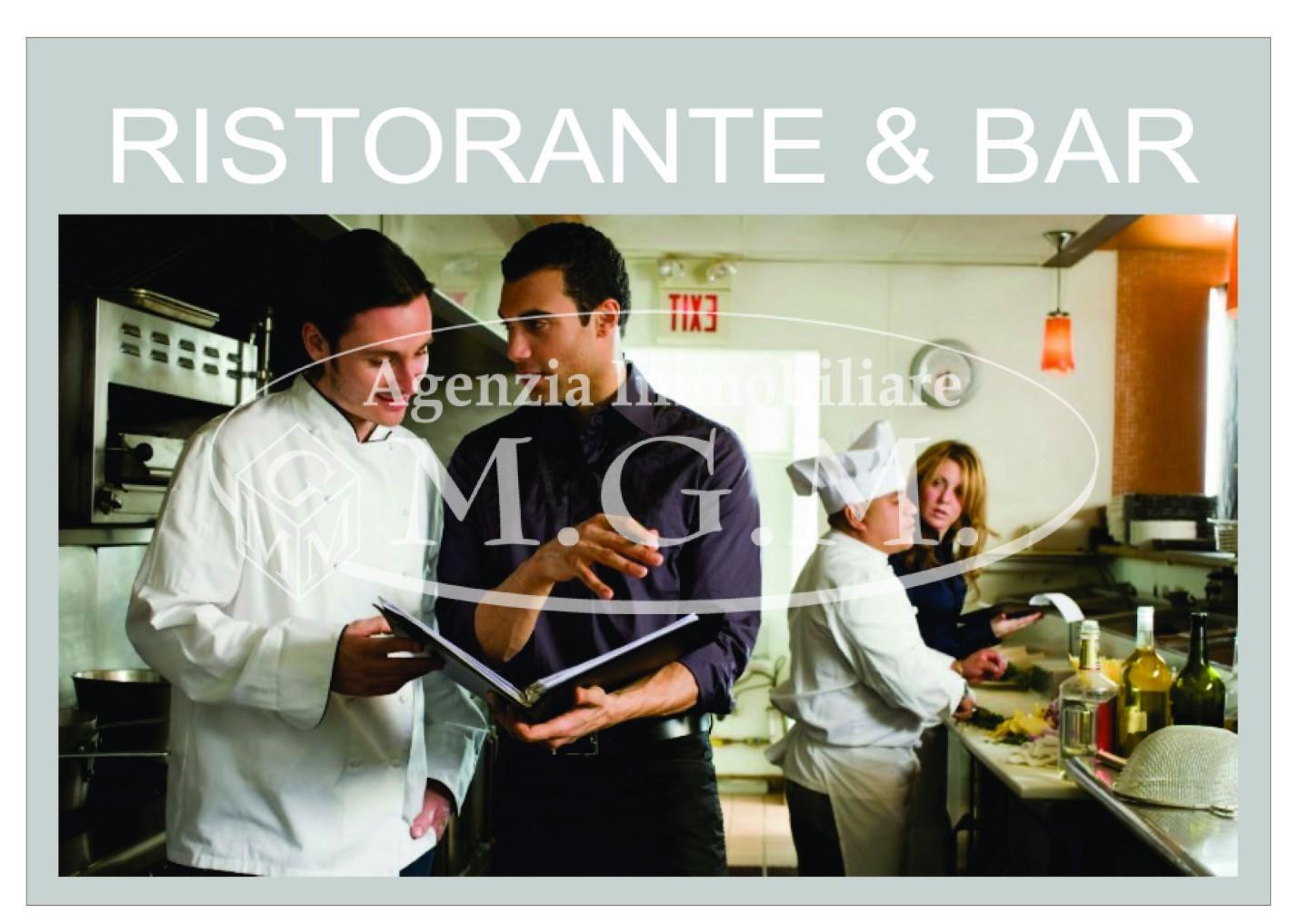 Immagine 2 di Locale commerciale in vendita  a Bientina