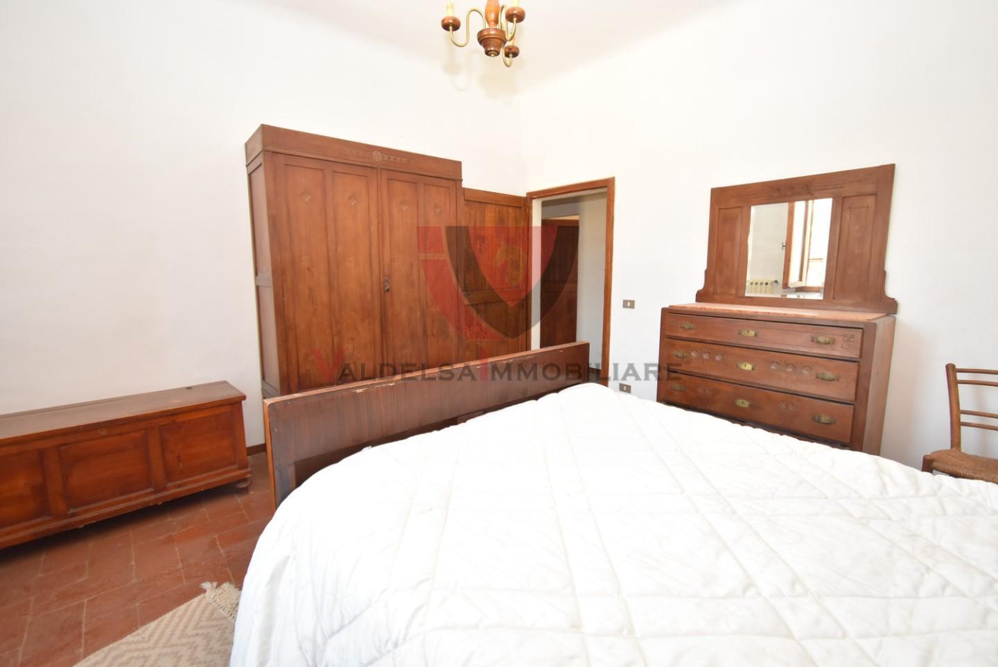 Immagine 15 di Villa in vendita  a Castellina In Chianti