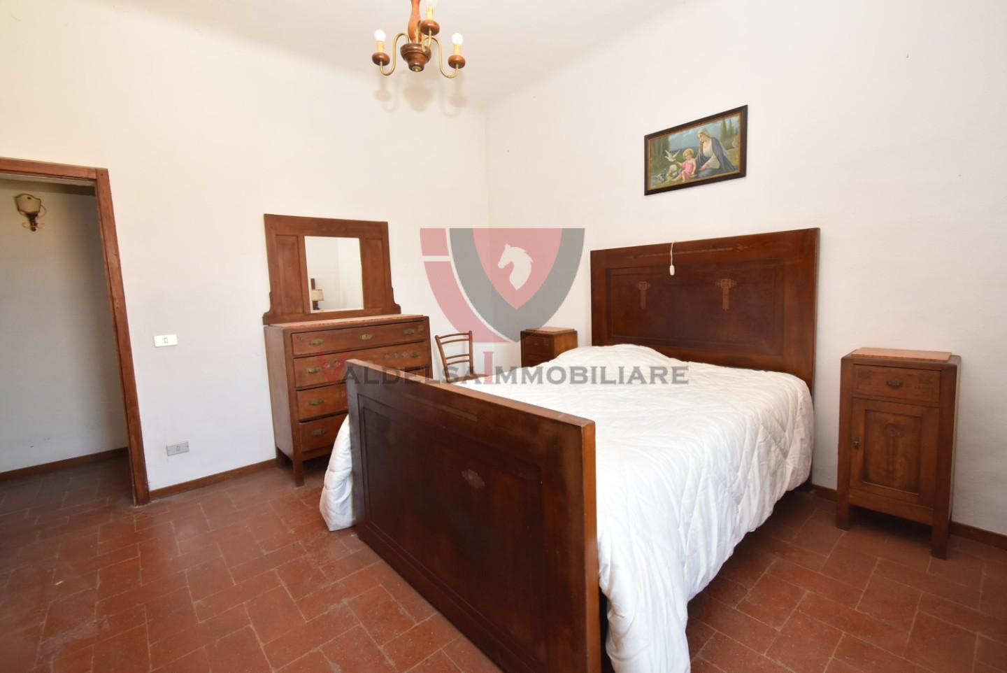 Immagine 14 di Villa in vendita  a Castellina In Chianti