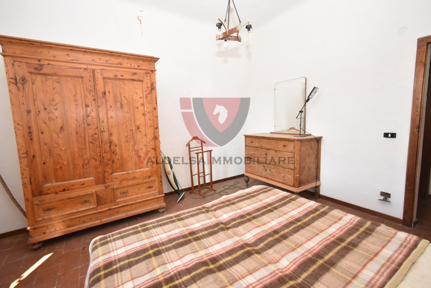 Immagine 11 di Villa in vendita  a Castellina In Chianti