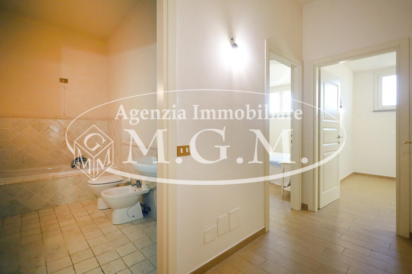 Immagine 9 di Appartamento in vendita  a Ponsacco